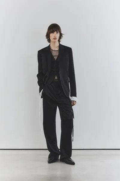 Look 37